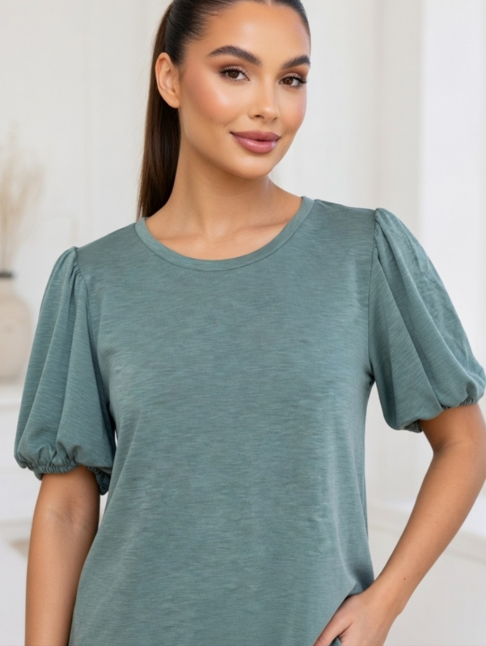 Green Envelope Sage Puff Sleeve Crew Tee (SIZE: MED)